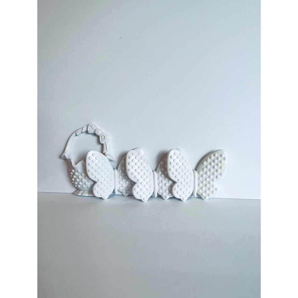 Vintage Hobnail Basket and Butterflies , 1980s Wall Decor, Butterfly Decor